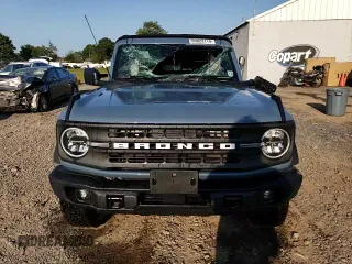 2024 Ford Bronco Black Diamond z VIN 1FMDE1BH2RLA55715, wystawiony jako Copart lot #69823114 z przebiegiem 1 476 mil mil oraz Szkoda całkowita • Salvage title. Historia ofert i sprzedaży dostępna na DreamBid. Obrazek 15.