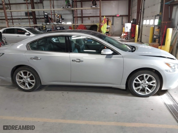 2014 Nissan Maxima 3.5 SV w/Sport Pkg with VIN 1N4AA5APXEC911085, listed as a IAAI auction lot 41887671 with 254,531 mi miles. Bid and sale history available at carsss.com. Image 13.