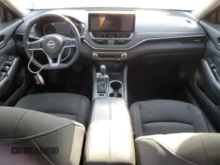 2023 Nissan Altima SV z VIN 1N4BL4DV2PN314023, wystawiony jako Copart lot #51906505 z przebiegiem 52 125 mil mil oraz Szkoda całkowita • Salvage title. Historia ofert i sprzedaży dostępna na DreamBid. Obrazek 8.