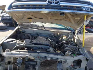 2001 Toyota Tundra SR5 with VIN 5TBRT34161S220253, listed as a IAAI auction lot 41598840 with 242,488 mi miles and . Bid and sale history available at carsss.com. Image 10.