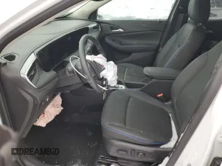 2025 Buick Encore GX Sport Touring with VIN KL4AMESL3SB100186, listed as a Copart auction lot 44016025 with 3,722 mi miles and Salvage title. Bid and sale history available at DreamBid. Image 7.
