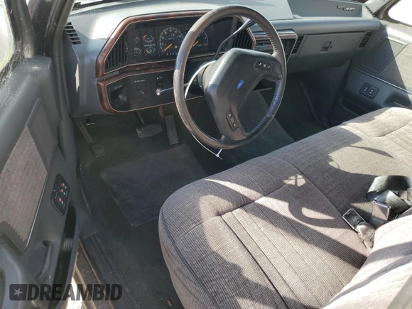 1990 Ford F-150 with VIN 1FTEF15N1LKB17139, listed as a Copart auction lot 71880524 with 58,588 mi miles and Clean Title. Bid and sale history available at carsss.com. Image 8.