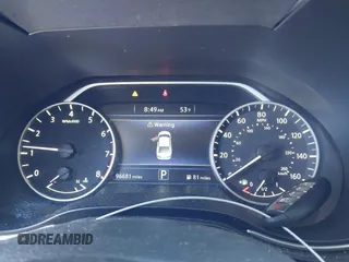 2016 Nissan Maxima SV with VIN 1N4AA6APXGC402994, listed as a IAAI auction lot 41741709 with 96,681 mi miles and . Bid and sale history available at DreamBid. Image 7.