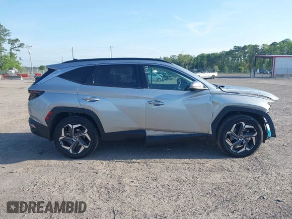 2024 Hyundai Tucson Limited with VIN KM8JECD15RU170382, listed as a IAAI auction lot 42084930 with 21,386 mi miles and . Bid and sale history available at carsss.com. Image 13.