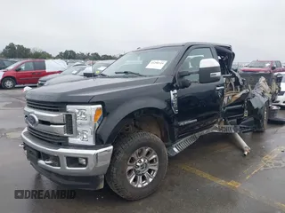 2018 Ford F-250 XL with VIN 1FT7W2BT7JEB71011, listed as a IAAI auction lot 41290319 with 152,310 mi miles and . Bid and sale history available at DreamBid. Image 2.