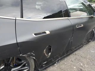 2023 BMW iX M60 z VIN WB533CF0XPCK81841, wystawiony jako Copart lot #68497884 z przebiegiem 10 318 mil mil oraz Szkoda całkowita • Salvage title. Historia ofert i sprzedaży dostępna na DreamBid. Obrazek 11.