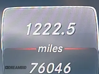 2017 Mercedes-Benz C 300 с VIN 55SWF4JB4HU206451, выставлен на аукционе IAAI как лот 42094778 с пробегом 76 046 миль миль и . История ставок и продаж доступна на DreamBid. Изображение 16.