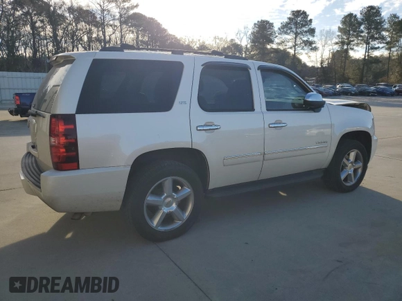 2013 Chevrolet Tahoe LTZ с VIN 1GNSCCE09DR317231, выставлен на аукционе Copart как лот 86056684 с пробегом 116 151 миль миль и Списание • Salvage title. История ставок и продаж доступна на DreamBid. Изображение 3.