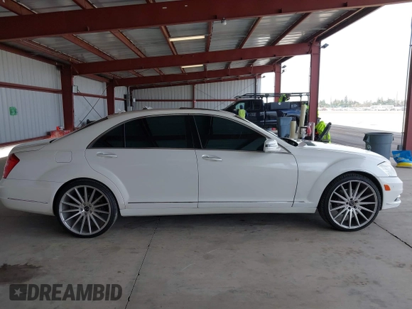 2011 Mercedes-Benz S-Class S 550 with VIN WDDNG7BBXBA366494, listed as a IAAI auction lot 41651356 with 168,618 mi miles. Bid and sale history available at carsss.com. Image 13.