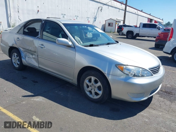 2006 Toyota Camry STD with VIN 4T1BE32K66U121154, listed as a IAAI auction lot 42472191 with 290,567 mi miles and . Bid and sale history available at DreamBid. Image 1.