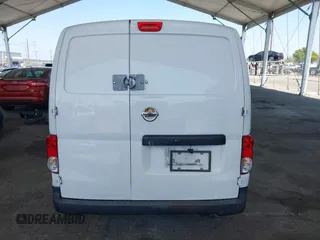 2016 Nissan NV200 S with VIN 3N6CM0KN1GK695034, listed as a IAAI auction lot 42556622 with 184,086 mi miles and . Bid and sale history available at DreamBid. Image 16.