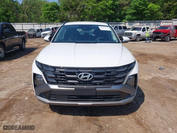 2025 Hyundai Tucson SEL with VIN 5NMJBCDE0SH466150, listed as a IAAI auction lot 41974444 with 12,055 mi miles. Bid and sale history available at carsss.com. Image 12.