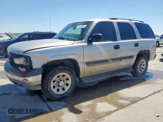 2004 Chevrolet Tahoe LT with VIN 1GNEC13ZX4R245717, listed as a Copart auction lot 50137035 with 253,914 mi miles and Salvage Title. Bid and sale history available at carsss.com. Image 1.