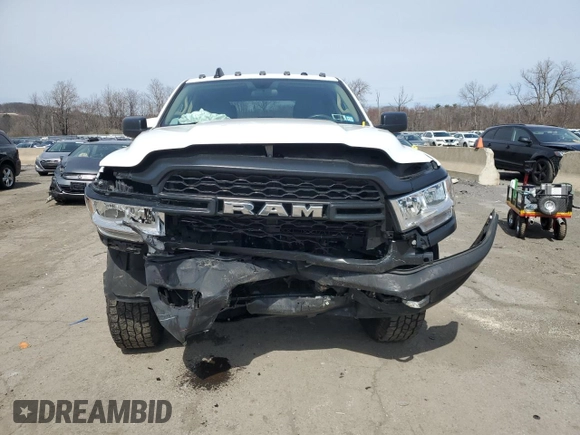 2020 Ram 2500 Tradesman with VIN 3C6UR5CJ6LG267028, listed as a Copart auction lot 51426035 with 55,700 mi miles and Salvage Title. Bid and sale history available at carsss.com. Image 5.