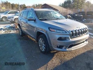 2017 Jeep Cherokee Overland с VIN 1C4PJMJS2HW599477, выставлен на аукционе IAAI как лот 41335748 с пробегом 165 330 миль миль и . История ставок и продаж доступна на DreamBid. Изображение 1.