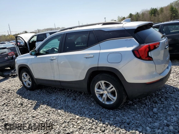 2021 GMC Terrain SLE z VIN 3GKALMEV6ML382992, wystawiony jako Copart lot #54299135 z przebiegiem 34 571 mil mil oraz Szkoda całkowita • Salvage title. Historia ofert i sprzedaży dostępna na DreamBid. Obrazek 2.