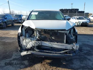 2019 Toyota Highlander LE z VIN 5TDBZRFH7KS964417, wystawiony jako IAAI lot #41443114 z przebiegiem 130 001 mil mil oraz . Historia ofert i sprzedaży dostępna na DreamBid. Obrazek 6.