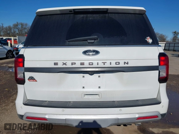 2022 Ford Expedition Timberline with VIN 1FMJU1RT0NEA35624, listed as a IAAI auction lot 41284527 with 22,992 mi miles. Bid and sale history available at carsss.com. Image 17.