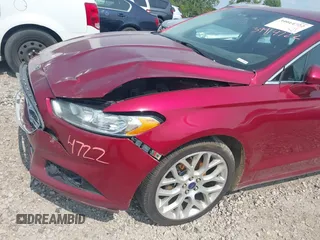 2013 Ford Fusion Titanium with VIN 3FA6P0D98DR333167, listed as a IAAI auction lot 39914722 with 200,851 mi miles. Bid and sale history available at carsss.com. Image 12.