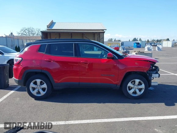 2018 Jeep Compass Latitude with VIN 3C4NJDBB5JT127730, listed as a IAAI auction lot 41701871 with 136,544 mi miles. Bid and sale history available at carsss.com. Image 14.