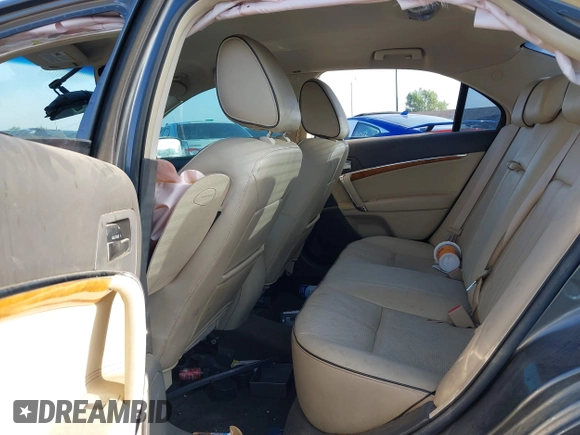 2010 Lincoln MKZ with VIN 3LNHL2GC7AR656795, listed as a IAAI auction lot 42465915 with 116,700 mi miles and . Bid and sale history available at DreamBid. Image 8.
