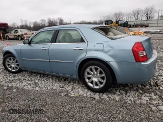 2009 Chrysler 300 Limited with VIN 2C3KA33V19H552134, listed as a Copart auction lot 83846404 with 0 mi miles and Salvage Title. Bid and sale history available at carsss.com. Image 2.