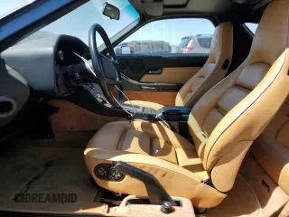 1989 Porsche 928 z VIN WP0JB0925KS860924, wystawiony jako Copart lot #51871105 z przebiegiem Nie podano mil oraz Szkody całkowita. Historia ofert i sprzedaży dostępna na DreamBid. Obrazek 7.