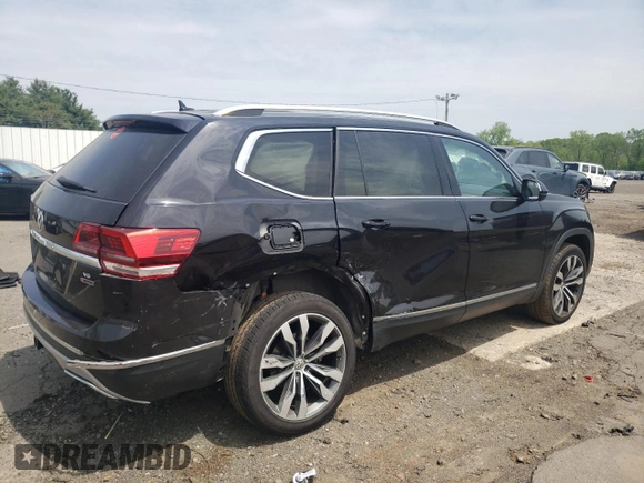 2019 Volkswagen Atlas SEL Premium z VIN 1V2NR2CAXKC620253, wystawiony jako Copart lot #56583635 z przebiegiem 57 734 mil mil oraz Szkoda całkowita • Salvage title. Historia ofert i sprzedaży dostępna na DreamBid. Obrazek 3.