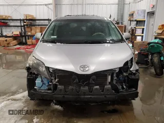 2012 Toyota Sienna SE with VIN 5TDXK3DC3CS180574, listed as a Copart auction lot 45020255 with 240,341 mi miles and Clean Title. Bid and sale history available at carsss.com. Image 5.