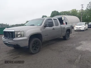 2012 GMC Sierra 1500 SLE z VIN 1GTR2VE74CZ238339, wystawiony jako IAAI lot #42466724 z przebiegiem 204 769 mil mil oraz . Historia ofert i sprzedaży dostępna na DreamBid. Obrazek 2.
