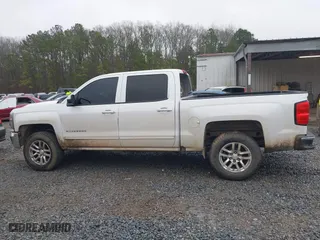 2016 Chevrolet Silverado 1500 LT with VIN 3GCPCREC7GG357789, listed as a IAAI auction lot 41521002 with 225,824 mi miles. Bid and sale history available at carsss.com. Image 14.