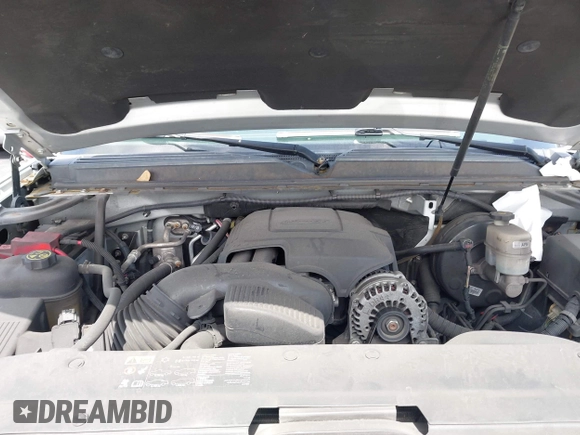 2013 Chevrolet Suburban LT with VIN 1GNSCJE08DR378459, listed as a IAAI auction lot 42453650 with 179,156 mi miles and . Bid and sale history available at DreamBid. Image 10.