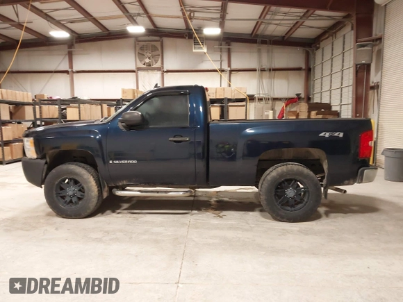 2008 Chevrolet Silverado 1500 1LT with VIN 1GCEK14038Z264630, listed as a IAAI auction lot 41568850 with 167,456 mi miles and . Bid and sale history available at DreamBid. Image 14.