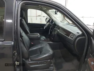 2012 GMC Yukon XL Denali with VIN 1GKS2MEF9CR323393, listed as a IAAI auction lot 41983097 with Not Provided miles. Bid and sale history available at carsss.com. Image 5.