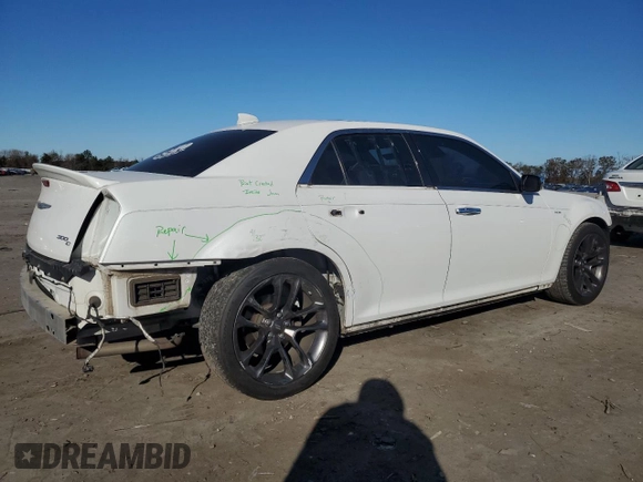 2015 Chrysler 300 C with VIN 2C3CCAET9FH922210, listed as a Copart auction lot 80310864 with 118,931 mi miles and Salvage Title. Bid and sale history available at DreamBid. Image 3.