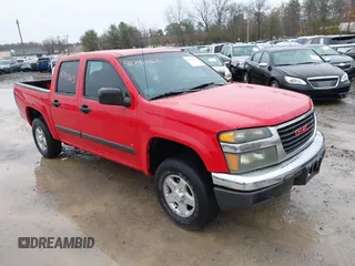 2006 GMC Canyon SLT with VIN 1GTDT136268197388, listed as a IAAI auction lot 41791363 with 255,977 mi miles. Bid and sale history available at carsss.com. Image 1.