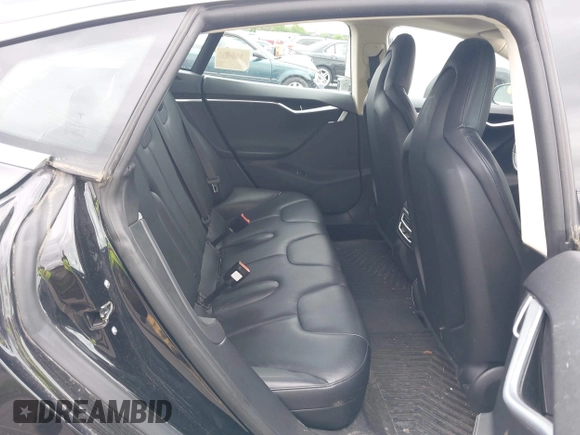 2014 Tesla Model S 60 с VIN 5YJSA1H10EFP48975, выставлен на аукционе IAAI как лот 42249935 с пробегом 105 524 миль миль и . История ставок и продаж доступна на DreamBid. Изображение 8.