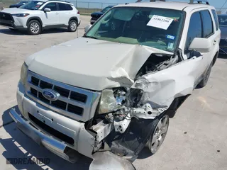 2011 Ford Escape Limited with VIN 1FMCU0E70BKB63399, listed as a IAAI auction lot 41862288 with 238,822 mi miles. Bid and sale history available at carsss.com. Image 6.