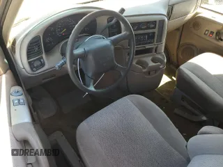 2001 GMC Safari with VIN 1GKDM19W61B511225, listed as a Copart auction lot 60550824 with 161,799 mi miles and Clean Title. Bid and sale history available at carsss.com. Image 8.