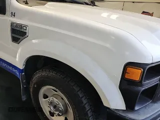 2009 Ford F-250 XL with VIN 1FTSX20549EA24023, listed as a IAAI auction lot 42748498 with 124,466 mi miles and . Bid and sale history available at DreamBid. Image 1.