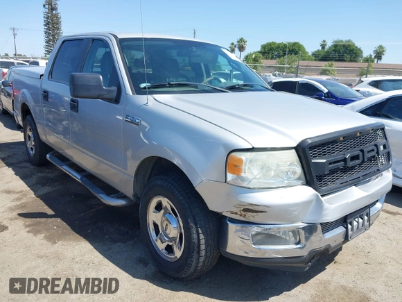 2005 Ford F-150 XLT z VIN 1FTPW12525KC85839, wystawiony jako IAAI lot #42344165 z przebiegiem 133 772 mil mil oraz . Historia ofert i sprzedaży dostępna na DreamBid. Obrazek 1.