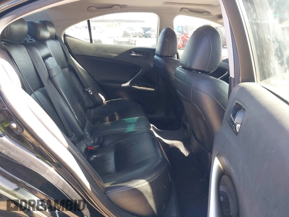 2011 Lexus IS 250 z VIN JTHBF5C21B5131993, wystawiony jako IAAI lot #42239387 z przebiegiem 239 610 mil mil oraz . Historia ofert i sprzedaży dostępna na DreamBid. Obrazek 8.