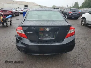 2012 Honda Civic LX z VIN 19XFB2F56CE375020, wystawiony jako Copart lot #61473855 z przebiegiem 172 476 mil mil oraz Szkoda całkowita • Salvage title. Historia ofert i sprzedaży dostępna na DreamBid. Obrazek 6.
