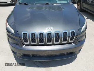 2016 Jeep Cherokee Latitude with VIN 1C4PJLCBXGW265431, listed as a IAAI auction lot 42542328 with 127,249 mi miles and . Bid and sale history available at DreamBid. Image 10.