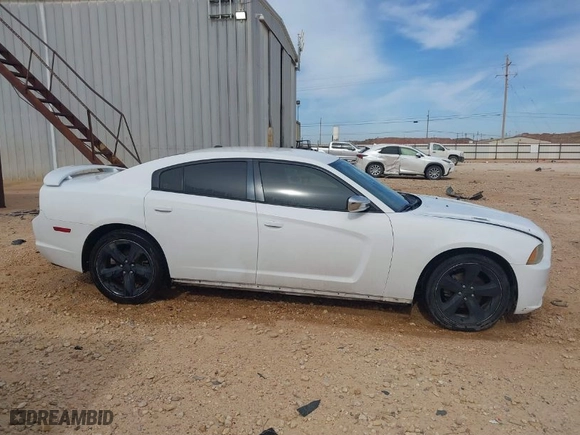 2014 Dodge Charger SXT with VIN 2C3CDXHG5EH330896, listed as a IAAI auction lot 41767366 with 148,962 mi miles. Bid and sale history available at carsss.com. Image 13.