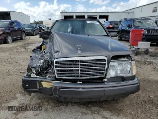 1995 Mercedes-Benz E Class with VIN WDBEA66E7SC278645, listed as a Copart auction lot 78323884 with 69,345 mi miles and Salvage Title. Bid and sale history available at carsss.com. Image 5.