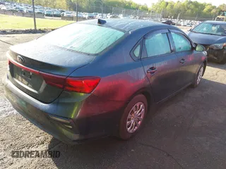 2020 Kia Forte LXS with VIN 3KPF24AD0LE173705, listed as a IAAI auction lot 41971096 with 164,572 mi miles. Bid and sale history available at carsss.com. Image 4.