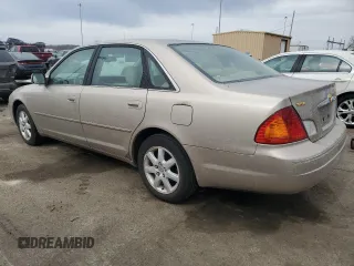 2000 Toyota Avalon XL z VIN 4T1BF28B8YU008033, wystawiony jako Copart lot #45644285 z przebiegiem 144 772 mil mil oraz Szkoda całkowita • Salvage title. Historia ofert i sprzedaży dostępna na DreamBid. Obrazek 2.