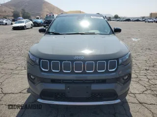 2022 Jeep Compass Limited с VIN 3C4NJDCB7NT117219, выставлен на аукционе Copart как лот 60330765 с пробегом 25 760 миль миль и Списание • Salvage title. История ставок и продаж доступна на DreamBid. Изображение 5.