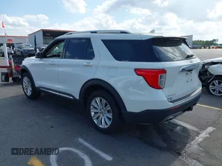 2023 Ford Explorer Limited with VIN 1FMSK7FH8PGB28394, listed as a IAAI auction lot 41883654 with 61,998 mi miles. Bid and sale history available at carsss.com. Image 3.